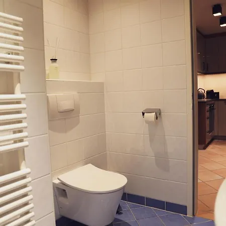 Apartment Mocking *