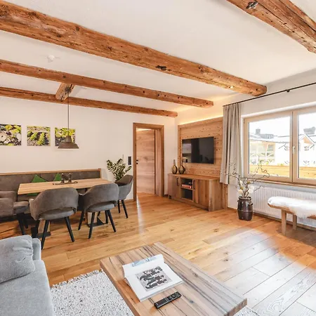 Mocking Apartment *